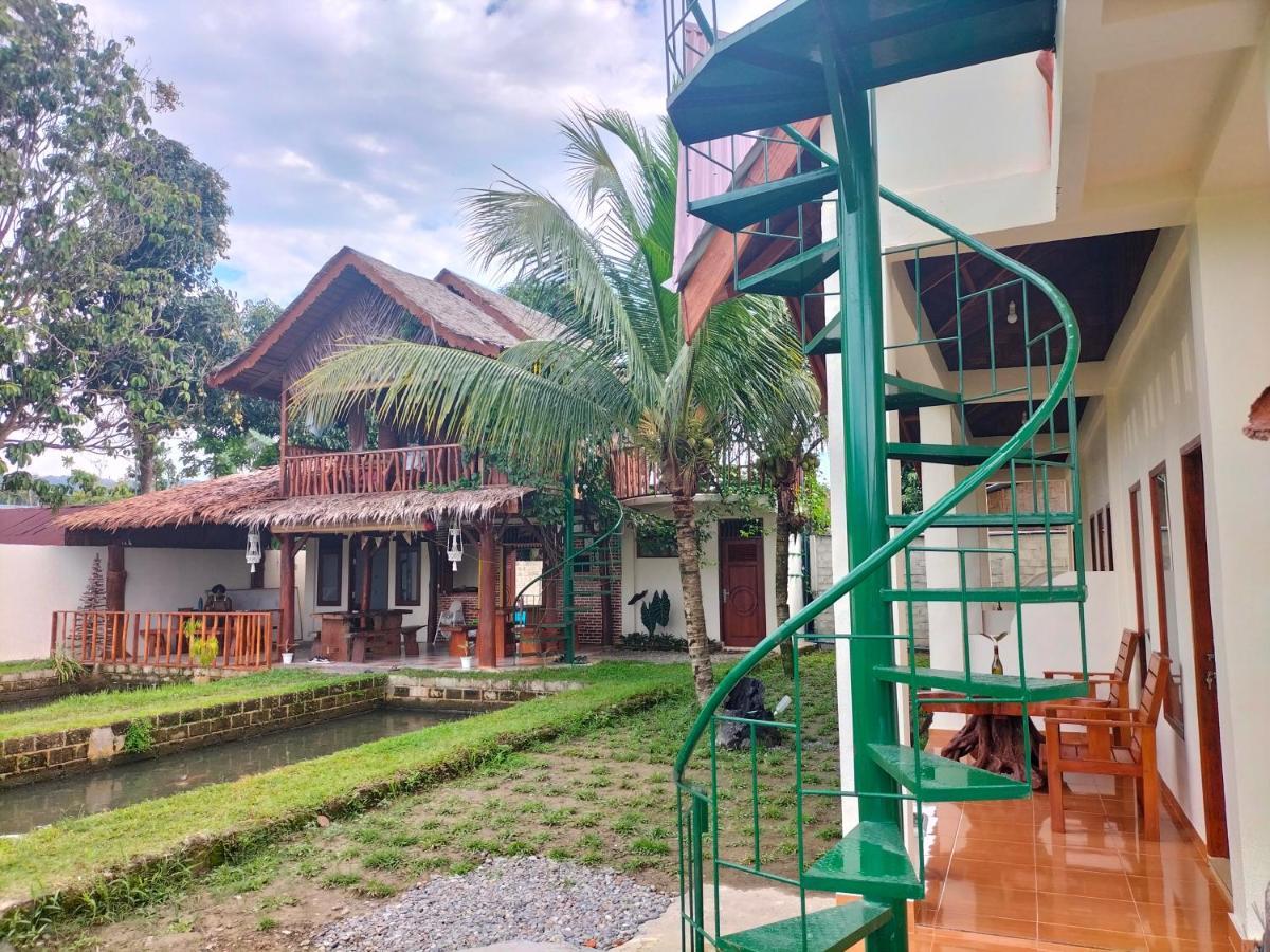 Sumatra Expedition Lodge Букит Лаванг Екстериор снимка