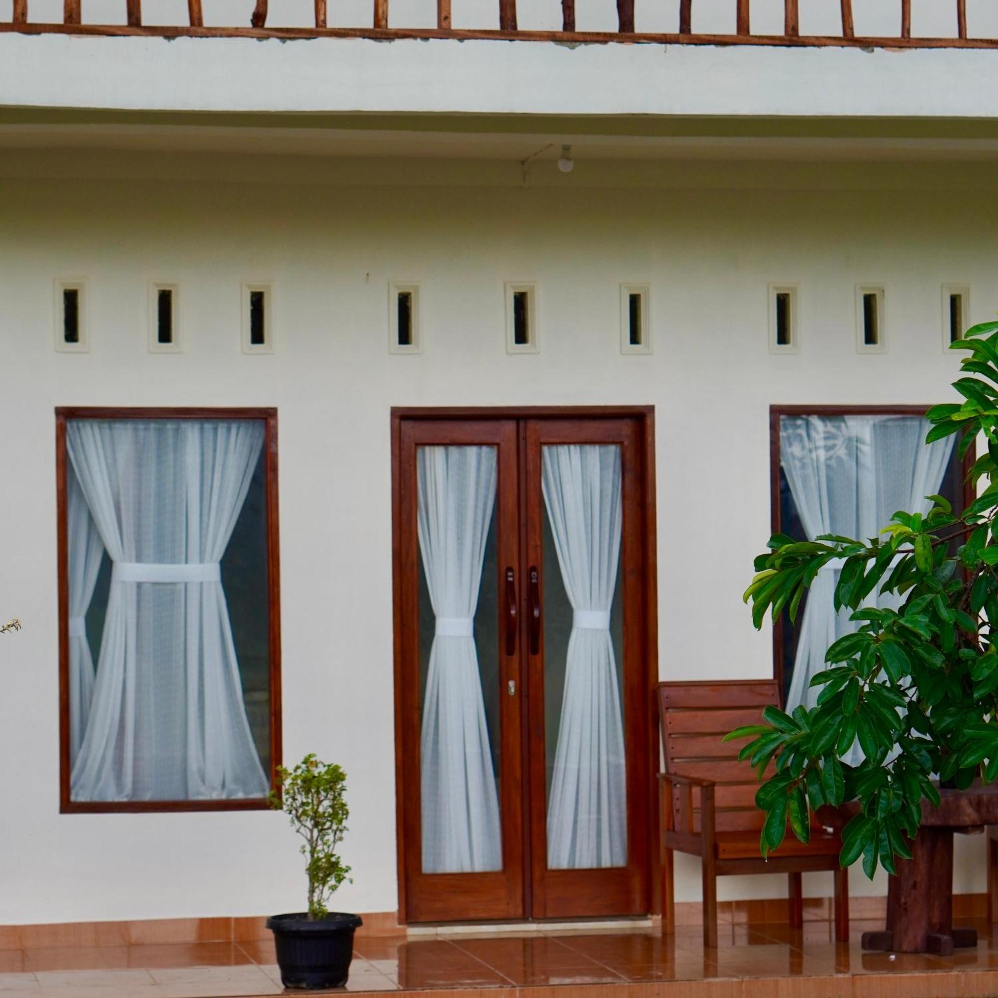 Sumatra Expedition Lodge Букит Лаванг Екстериор снимка